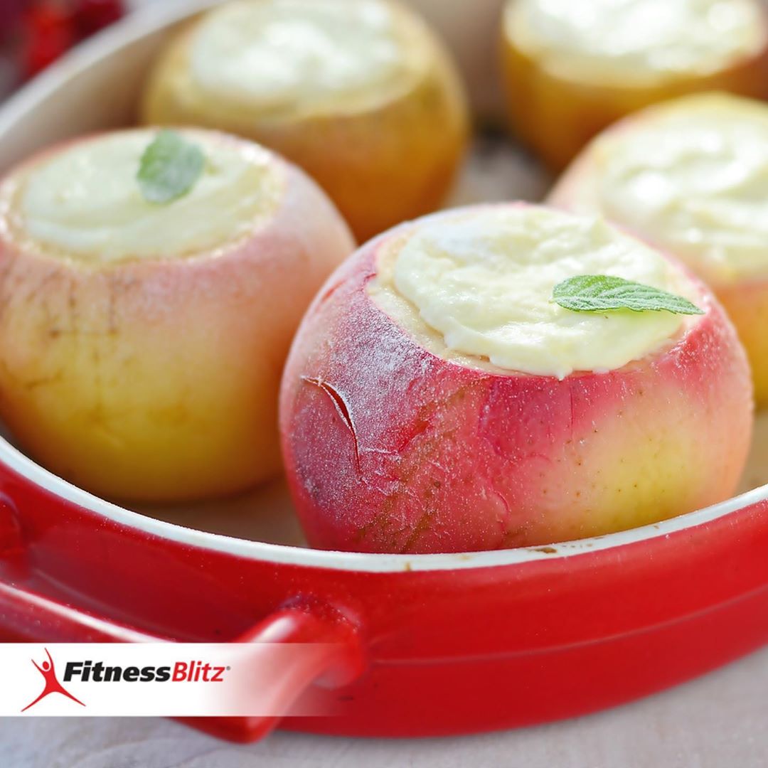 Печеные яблоки с творогом. Ожидание и реальность запеченные яблоки. Статусы о запеченном яблоке. Healthy Desserts for Kids.